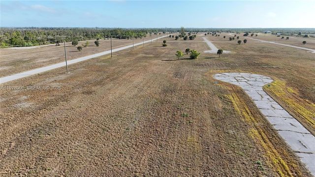 14260 BLUEFISH CT, Other City - In The State Of Florida, FL 33946