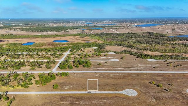 14260 BLUEFISH CT, Other City - In The State Of Florida, FL 33946