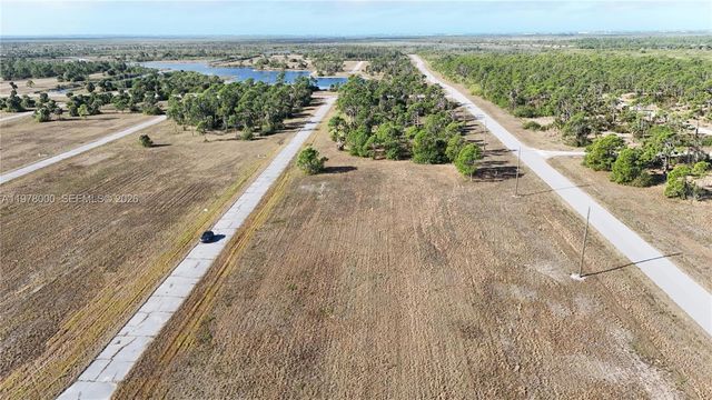 14260 BLUEFISH CT, Other City - In The State Of Florida, FL 33946