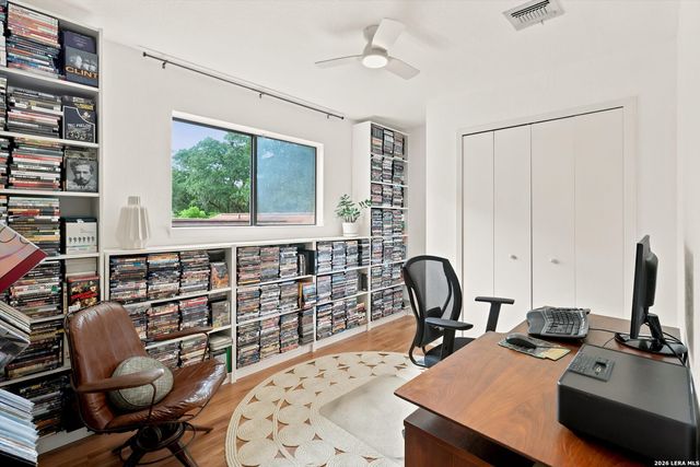 13915 Rocky Pine Woods St, San Antonio, TX 78249