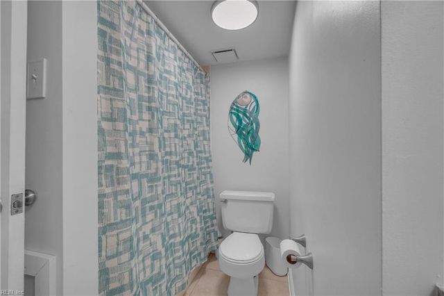 3615 Atlantic Ave Apt 1004, Virginia Beach, VA 23451