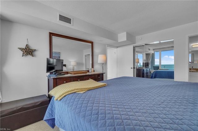 3615 Atlantic Ave Apt 1004, Virginia Beach, VA 23451