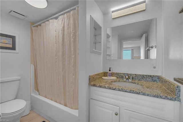 3615 Atlantic Ave Apt 1004, Virginia Beach, VA 23451