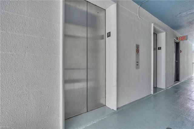3615 Atlantic Ave Apt 1004, Virginia Beach, VA 23451