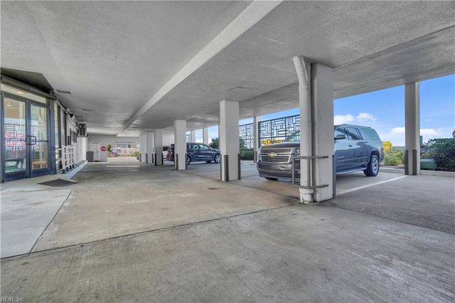 3615 Atlantic Ave Apt 1004, Virginia Beach, VA 23451