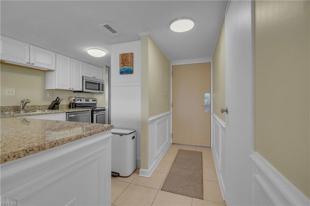 3615 Atlantic Ave Apt 1004, Virginia Beach, VA 23451