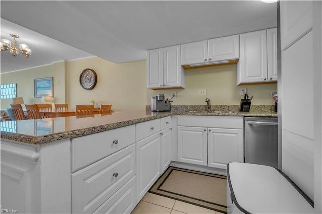 3615 Atlantic Ave Apt 1004, Virginia Beach, VA 23451