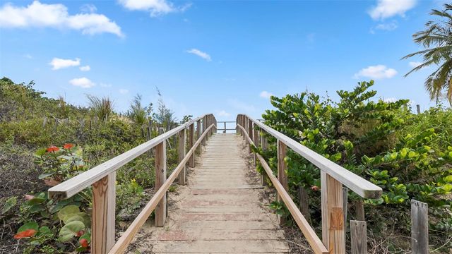 4837 ISLA VERDE AVE, Carolina, PR 00979