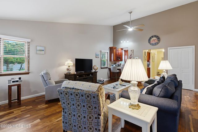 42 Mount Ararat Lane, Toms River, NJ 08753