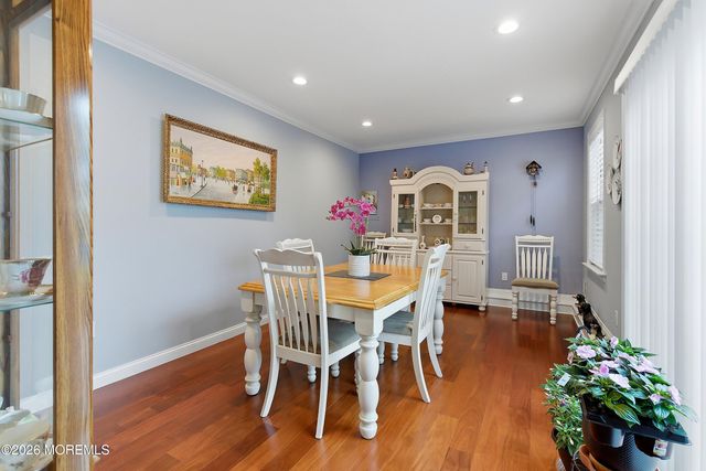 42 Mount Ararat Lane, Toms River, NJ 08753