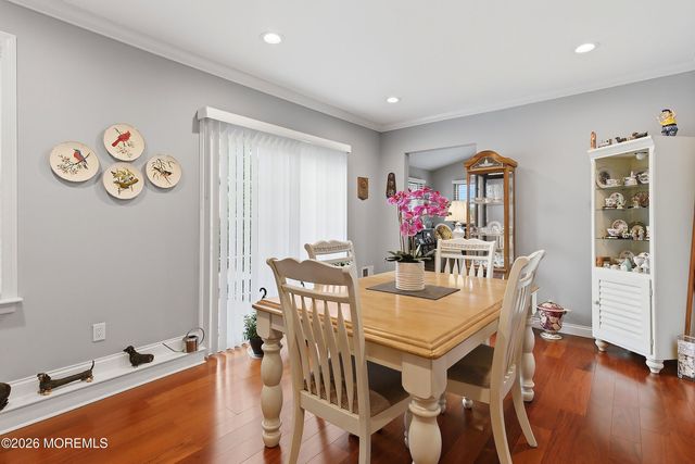 42 Mount Ararat Lane, Toms River, NJ 08753