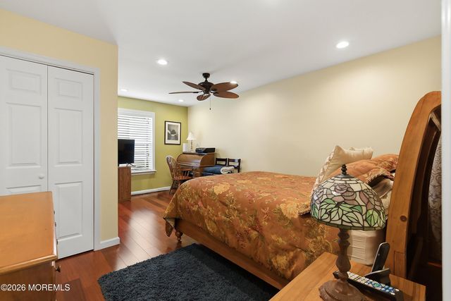 42 Mount Ararat Lane, Toms River, NJ 08753