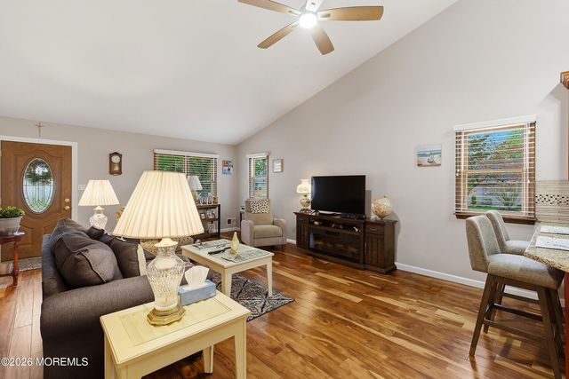 42 Mount Ararat Lane, Toms River, NJ 08753