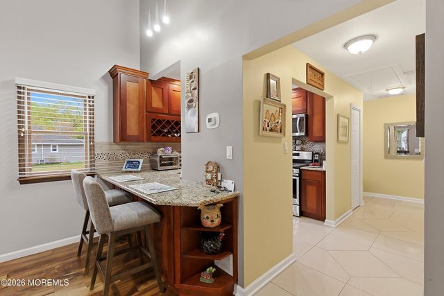 42 Mount Ararat Lane, Toms River, NJ 08753