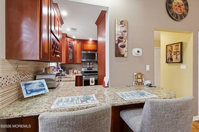 42 Mount Ararat Lane, Toms River, NJ 08753