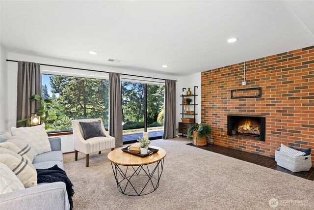 3118 Sylvan Drive W, University Place, WA 98466