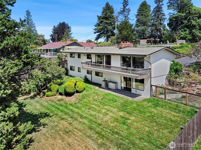 3118 Sylvan Drive W, University Place, WA 98466