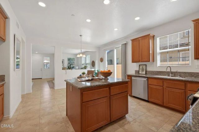 8124 Onyx Street, Ventura, CA 93004