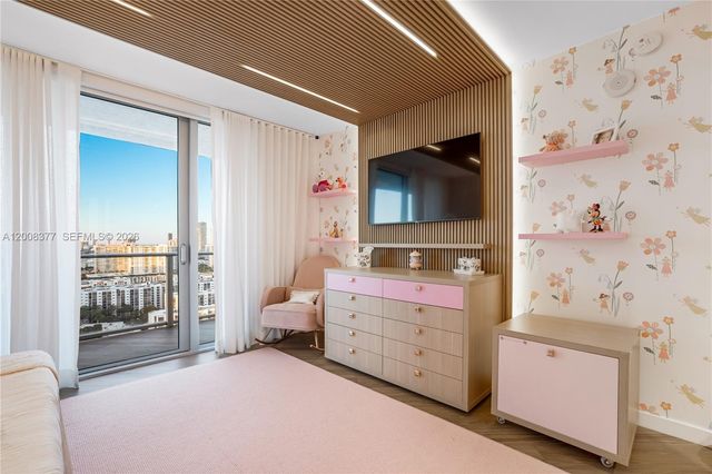 330 Sunny Isles Blvd 5-2403, Sunny Isles Beach, FL 33160