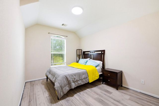 5002 Rollingstone Road, Richmond, TX 77407