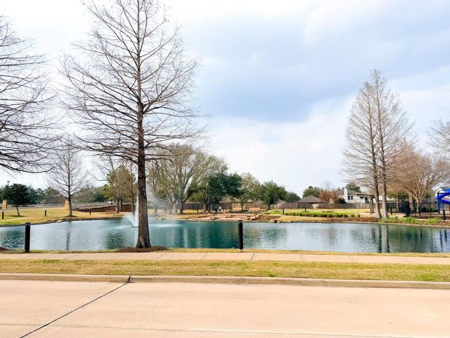 5002 Rollingstone Road, Richmond, TX 77407