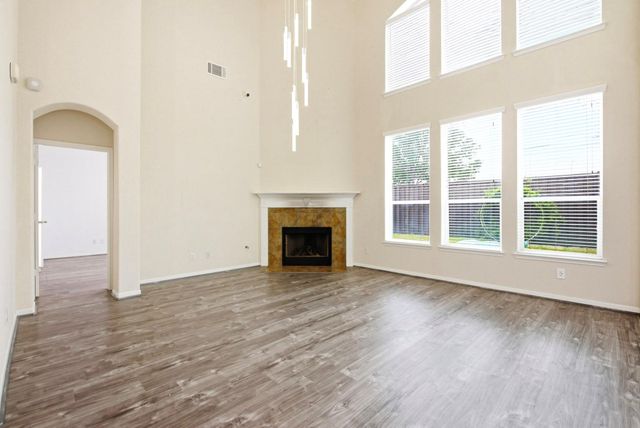 5002 Rollingstone Road, Richmond, TX 77407