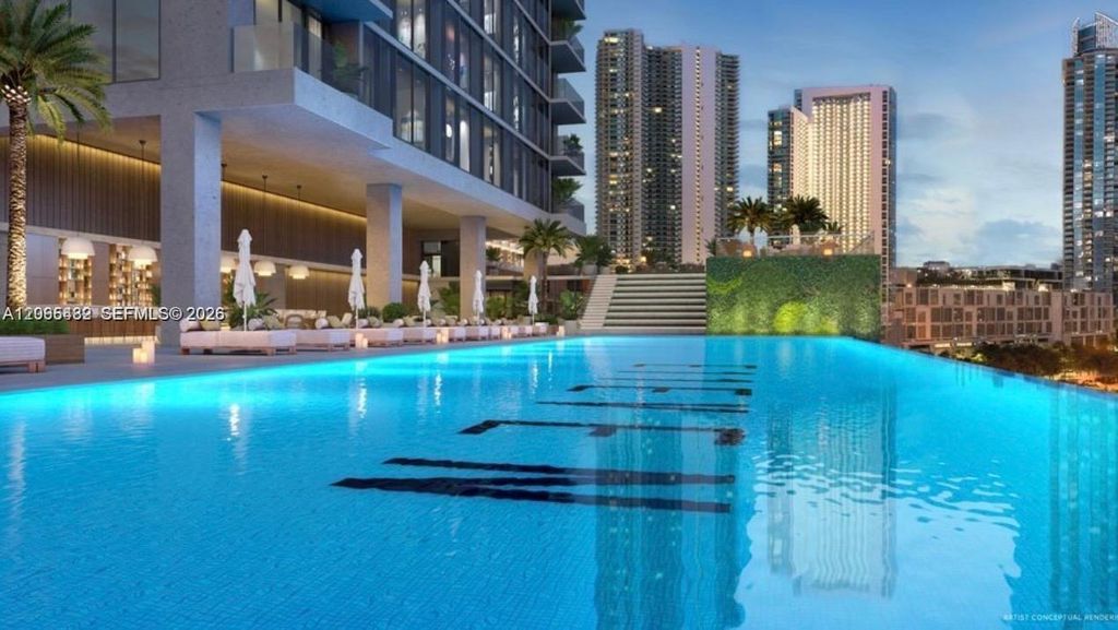 20 NE 11 3611, Miami, FL 33132