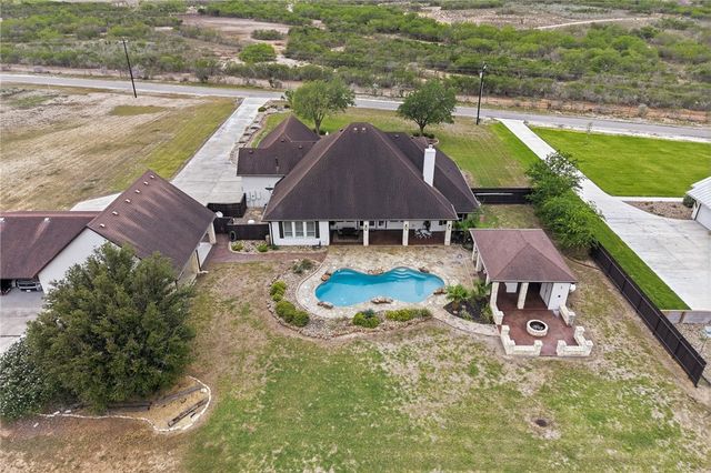 1260 County Road 3651, Sandia, TX 78383