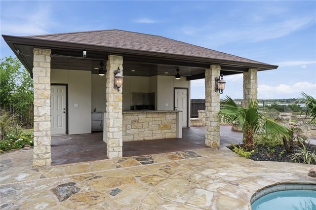 1260 County Road 3651, Sandia, TX 78383