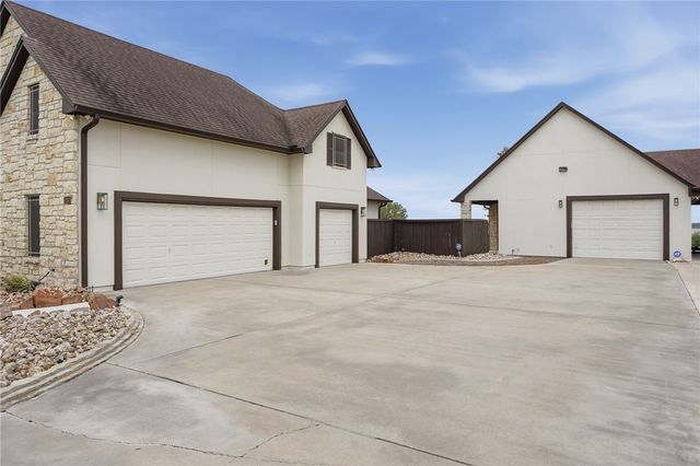 1260 County Road 3651, Sandia, TX 78383