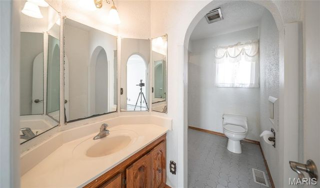 1561 Notre Dame Drive, Bonne Terre, MO 63628