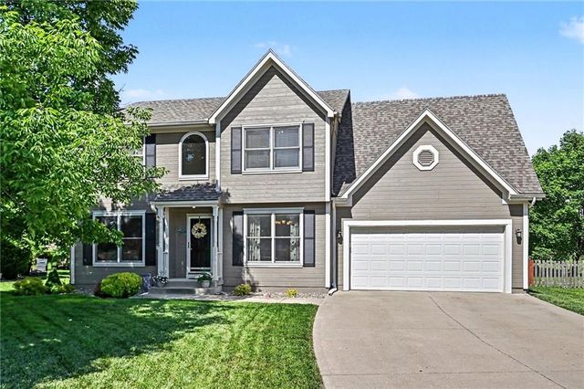 7523 N Skiles Court, Kansas City, MO 64158