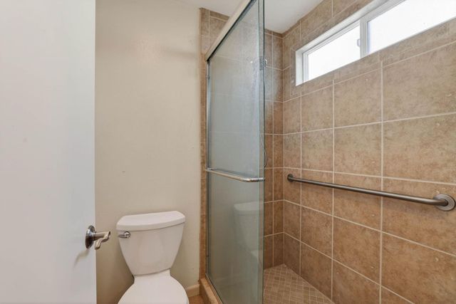 2744 Catania Way, Sacramento, CA 95826