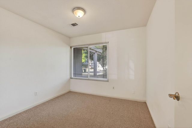 2744 Catania Way, Sacramento, CA 95826