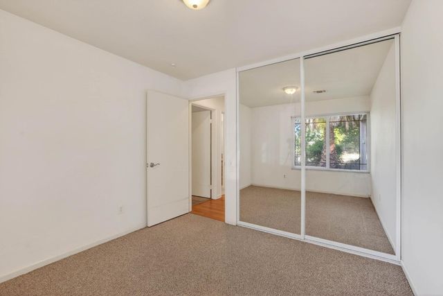 2744 Catania Way, Sacramento, CA 95826