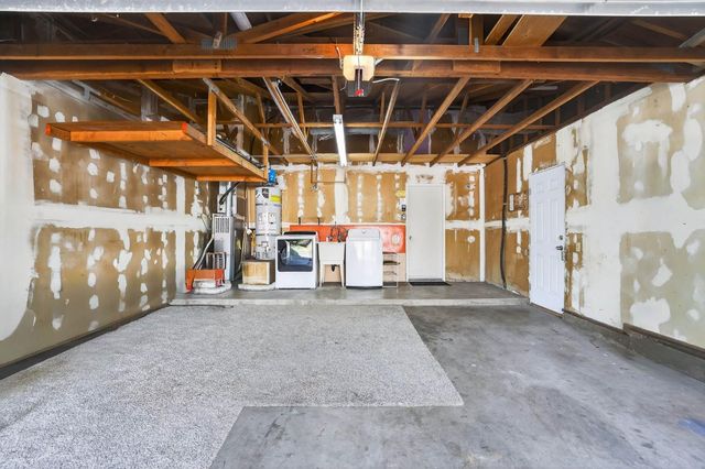 2744 Catania Way, Sacramento, CA 95826