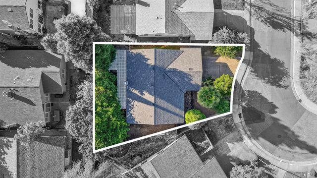 2744 Catania Way, Sacramento, CA 95826