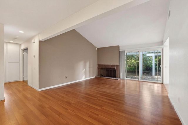 2744 Catania Way, Sacramento, CA 95826