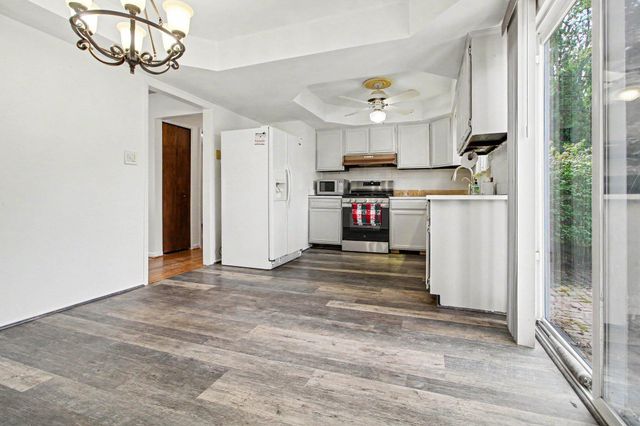 9 Edison Avenue, Ypsilanti, MI 48197