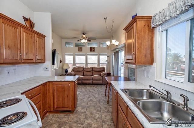 14340 E Fortuna Palms Pl, Yuma, AZ 85367