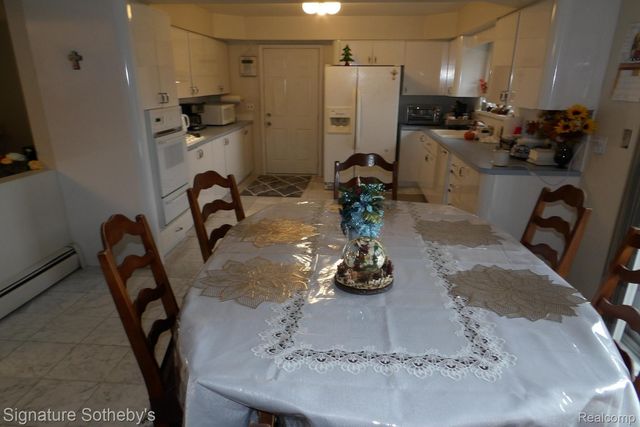 48041 SUGARBUSH Road, Chesterfield Twp, MI 48047