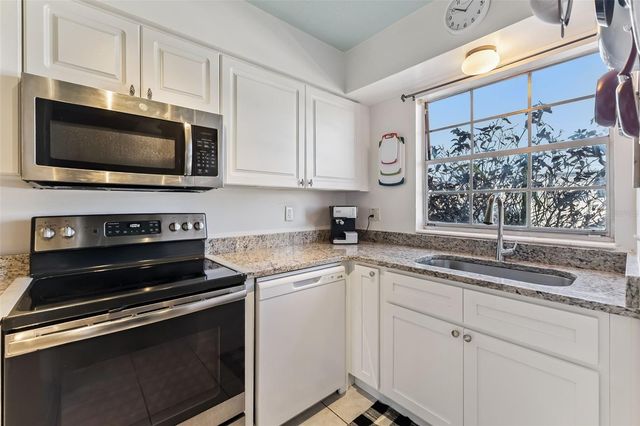 2200 S PALMETTO AVENUE F020, South Daytona, FL 32119