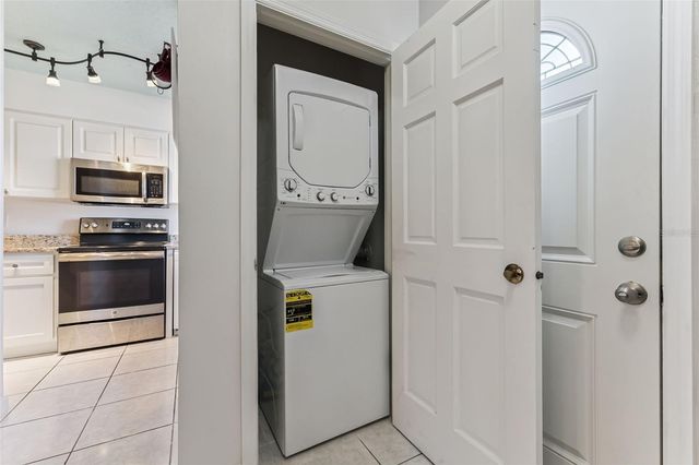 2200 S PALMETTO AVENUE F020, South Daytona, FL 32119