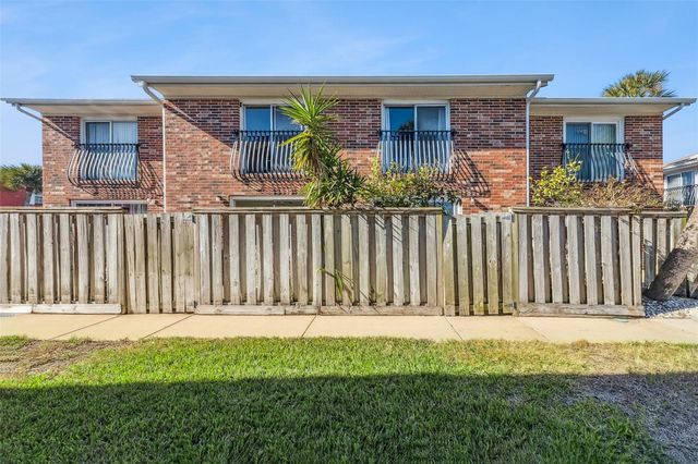 2200 S PALMETTO AVENUE F020, South Daytona, FL 32119