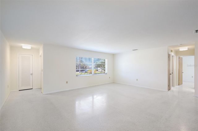 3305 HIGHLAND AVENUE W, Bradenton, FL 34205