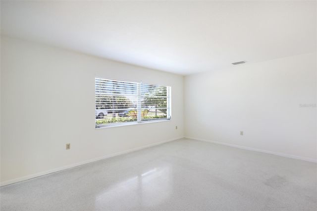 3305 HIGHLAND AVENUE W, Bradenton, FL 34205
