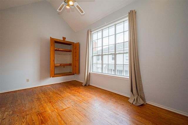 1111 Banks Street 6, Houston, TX 77006