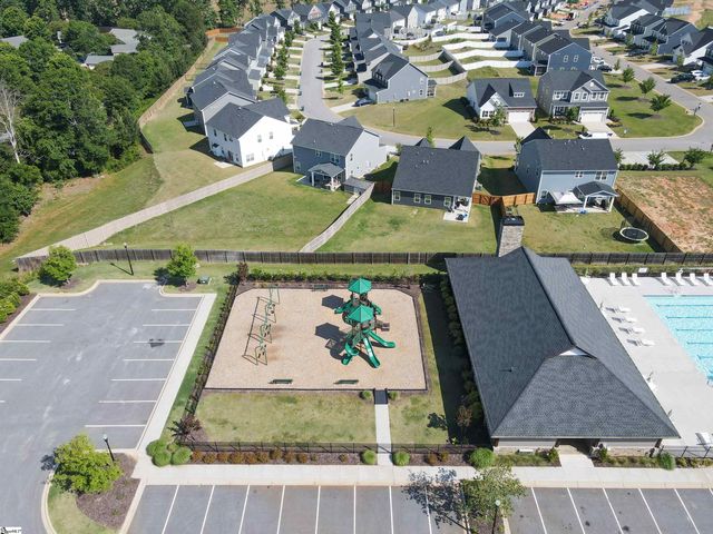 912 Bernstein Avenue, Spartanburg, SC 29302