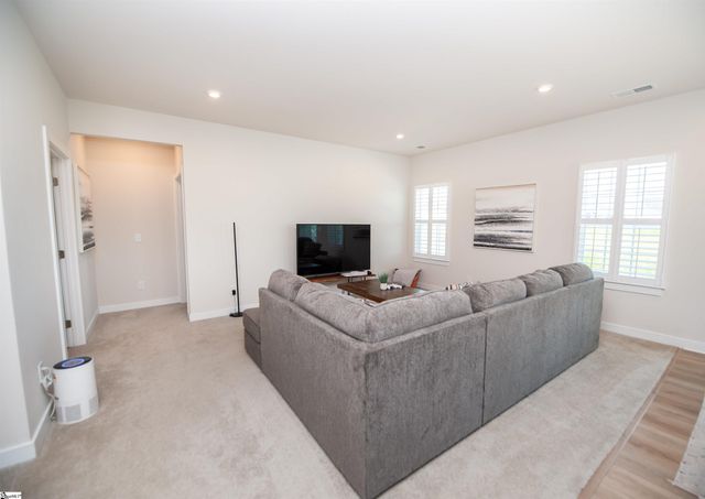 912 Bernstein Avenue, Spartanburg, SC 29302