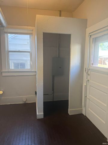 1515 Tecumseh Street, Fort Wayne, IN 46805